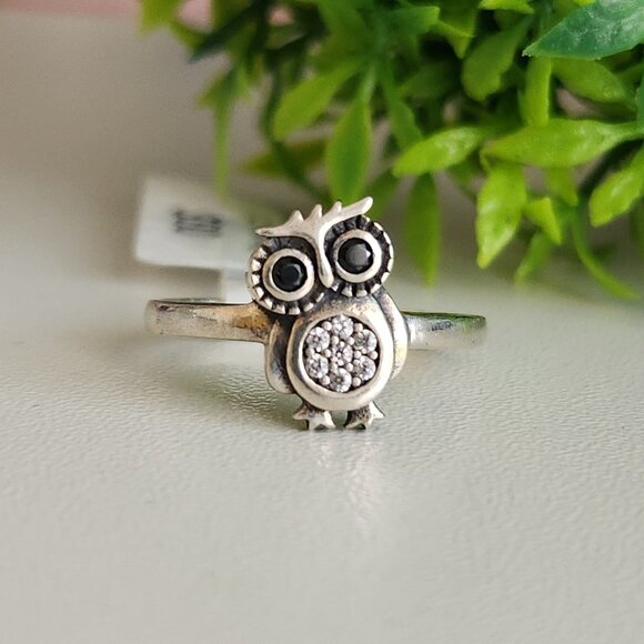 925 Sterling Silver CZ Owl Ring - Picture 1 of 4
